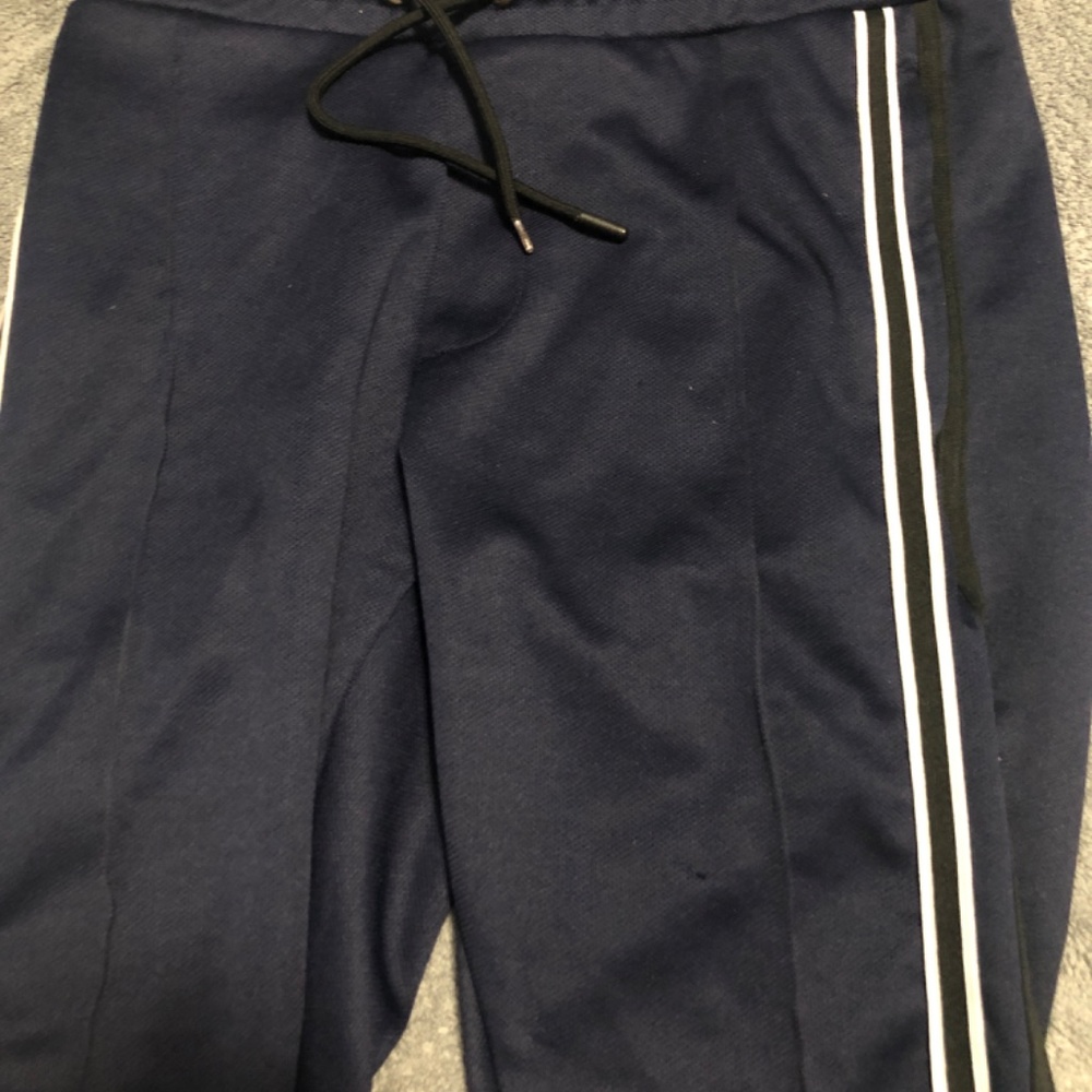 Joggers - Picture 4 of 5